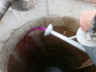 Чистка колодца своими руками: лучшие методы почистить колодец на даче